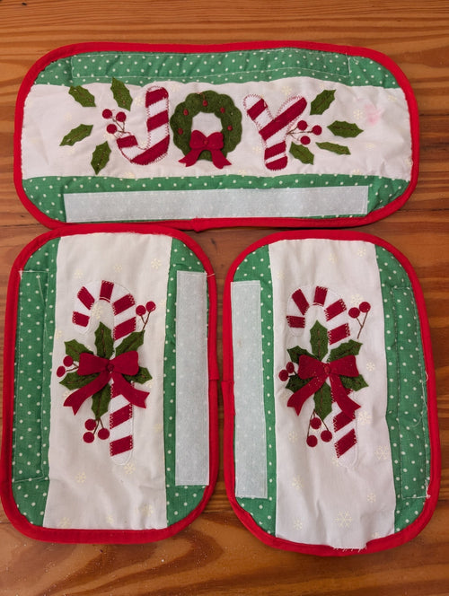 "JOY" Appliance Handle Covers from Unknown - Linens (Fabric, Felt Kitchen Linens, Traditional, Farmhouse, Red, Green, White)