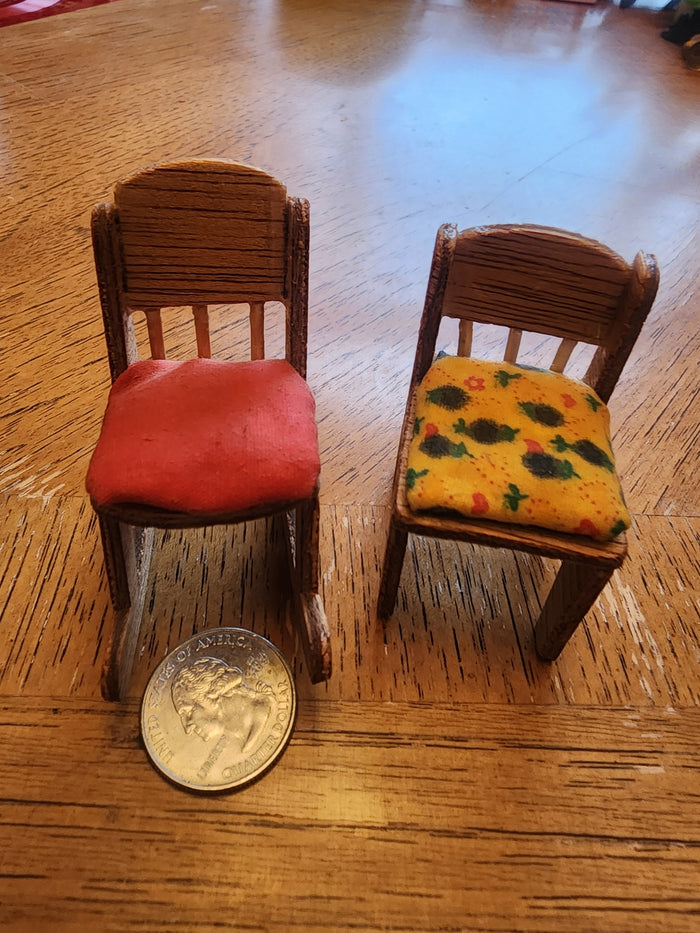 Ma's & Pa's Chair & Rocking Chair for doll house