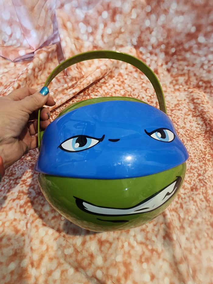 Leonardo TMNT Teenage Mutant Ninja Turtle Viacom  Candy Carry Bucket  Halloween