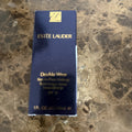 Estée Lauder Double Wear Stay-in-Place Makeup SPF 10 Foundation - 2C0 Cool Vanilla, 1 oz