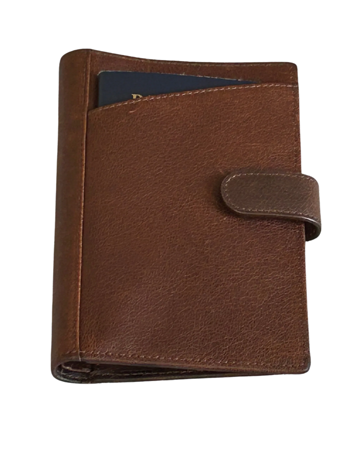 Cambridge Full-Grain Leather Travel Wallet & Passport Organizer