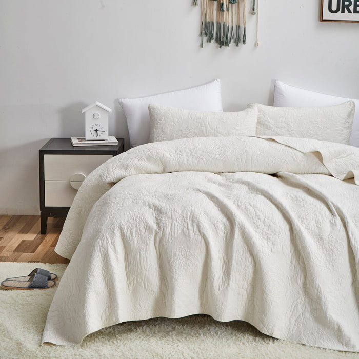 Tache Vanilla Cream Ivory Paisley Damask Stitch Matelassé Cotton Quilt Set (JHW-643)