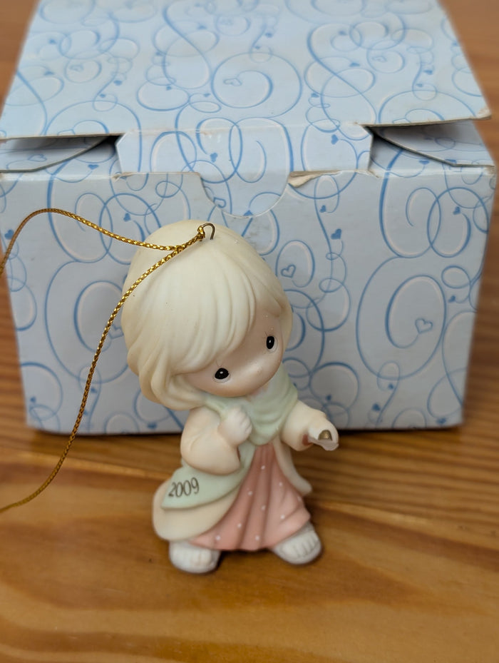 Precious Moments 2009 Girl Ornament from Precious Moments - 2009 Collectibles (Ceramic/Resin Ornament, Collectible, Holiday, Pastel Pinks and Greens)