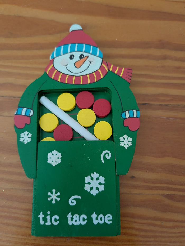 Snowman Tic-Tac-Toe Game from Unknown -  Toys & Games (Wood Game / Toy, Kids, Traditional, Green, White, Red, Yellow)