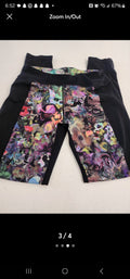 CYNTHIA ROWLEY Yoga Pants Medium with abstract print in spring colors