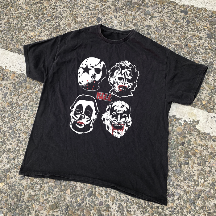 Slasher 'Kill' Vintage Kiss T-Shirt