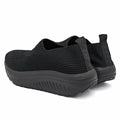 Umerigo Womens Slip On Tennis Shoes Breathable Mesh Black Size EU 40 USA W8.5