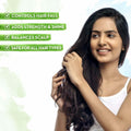 Mamaearth Onion Hair Oil Anti Hair Loss with Redensyl 150ml