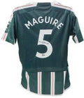 Harry Maguire Signed Manchester United Jersey (Beckett)