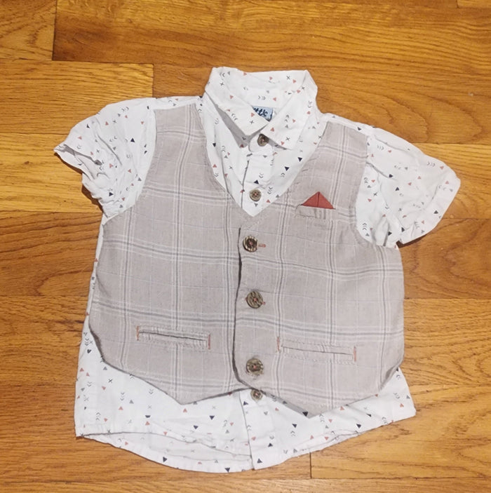 Little Lad Toddler Boy dress shirt with Vest . Size 24 Months